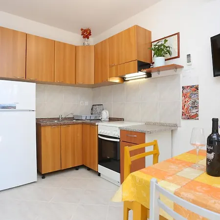 Apartments By The Sea Lokva Rogoznica, Omis - 2762 Apartment
