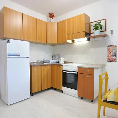 Apartment Apartments By The Sea Lokva Rogoznica, Omis - 2762